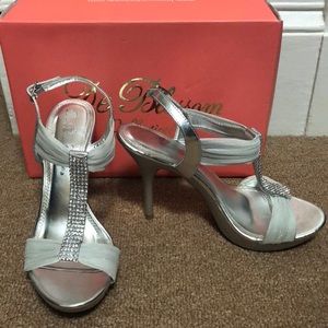 Dress heels